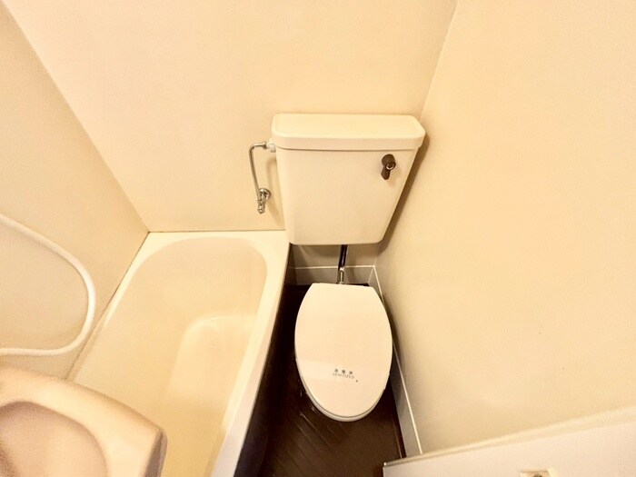 物件内観写真13　(トイレ)