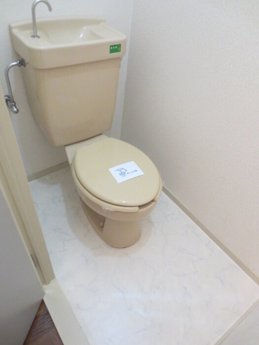 物件内観写真14　(トイレ)