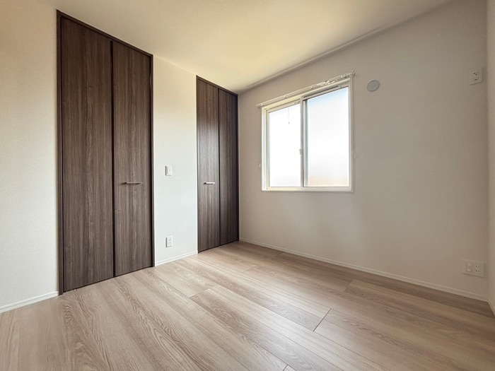 物件内観写真7　(居室)