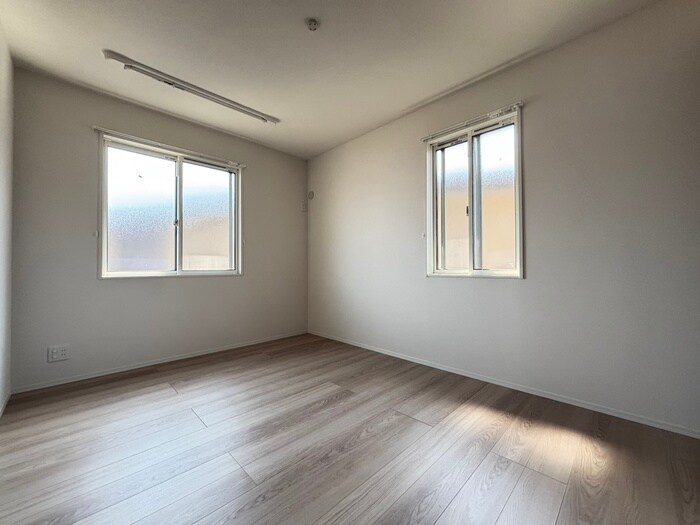 物件内観写真9　(居室)