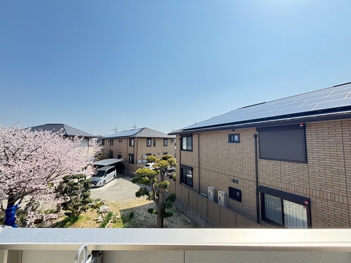 物件内観写真22　(室内からの展望)