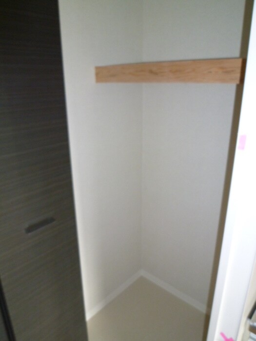 物件内観写真10　(収納)