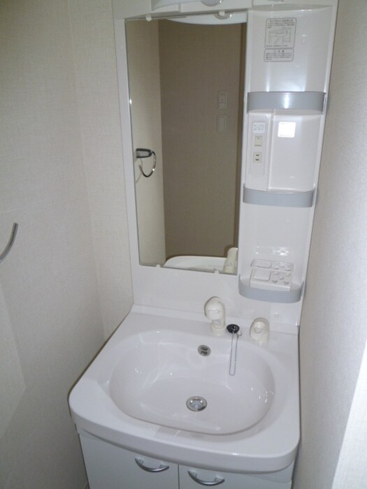 物件内観写真15　(洗面)