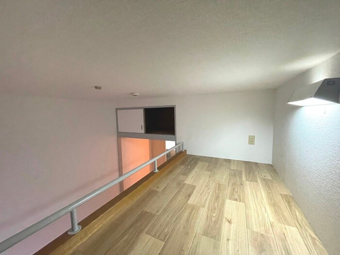 物件内観写真5　(居室)