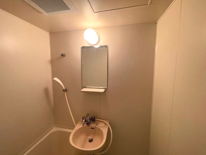 物件内観写真10　(洗面)