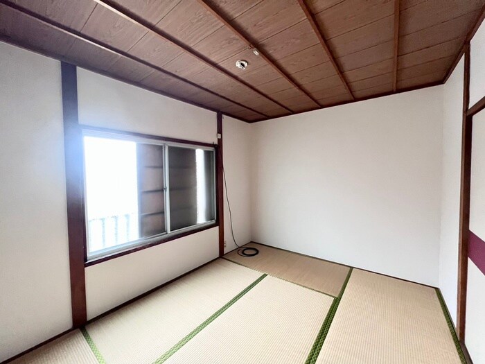 物件内観写真8　(居室)