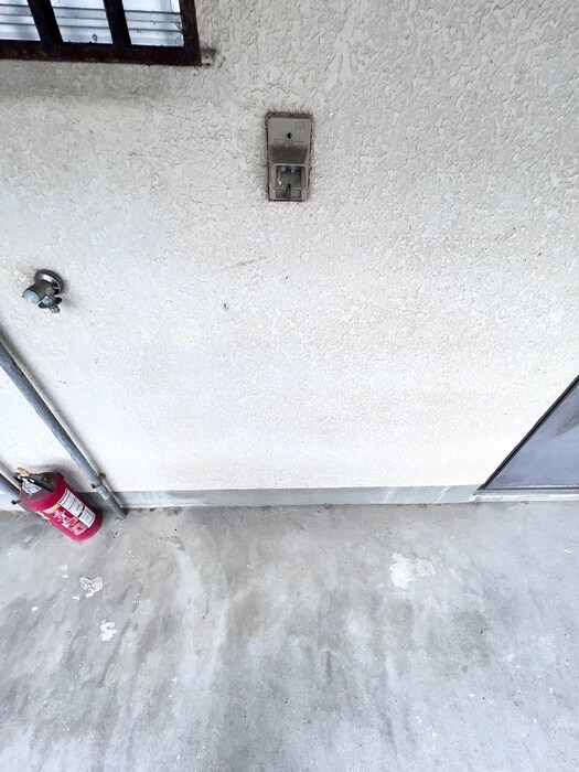 物件内観写真15　(洗濯機置場)