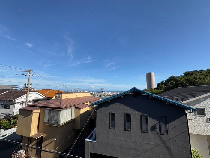 物件内観写真22　(室内からの展望)