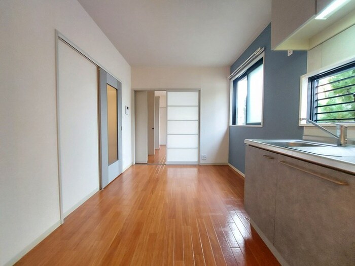 物件内観写真9　(居室)