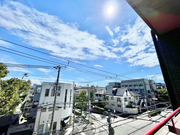 物件内観写真22　(室内からの展望)