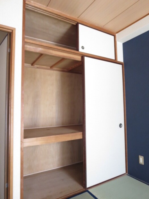 物件内観写真11　(収納)