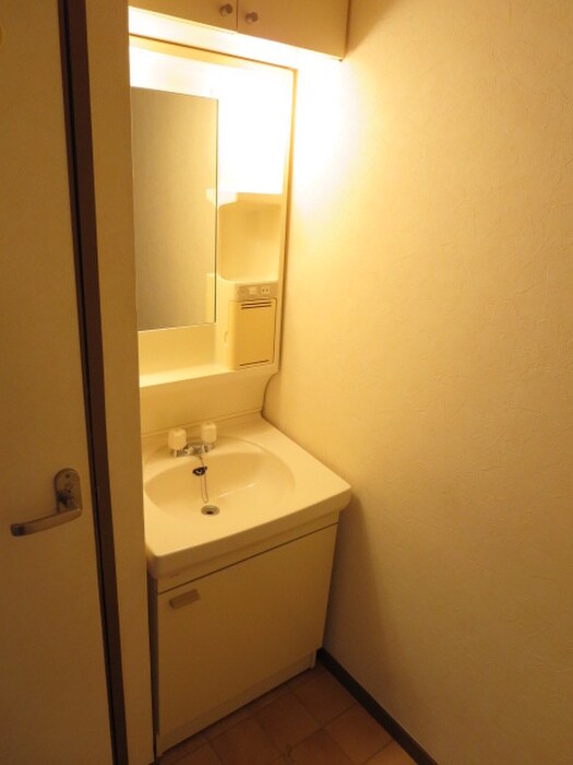 物件内観写真12　(洗面)