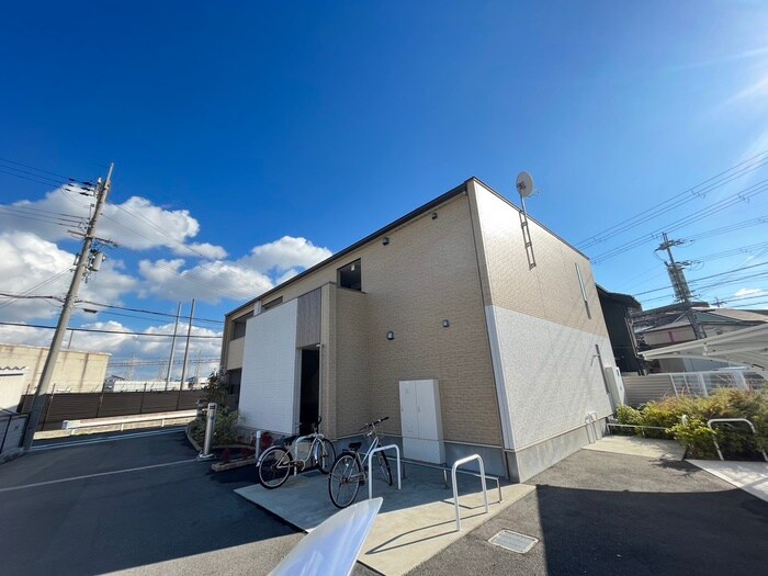 物件外観写真2　(外観写真)