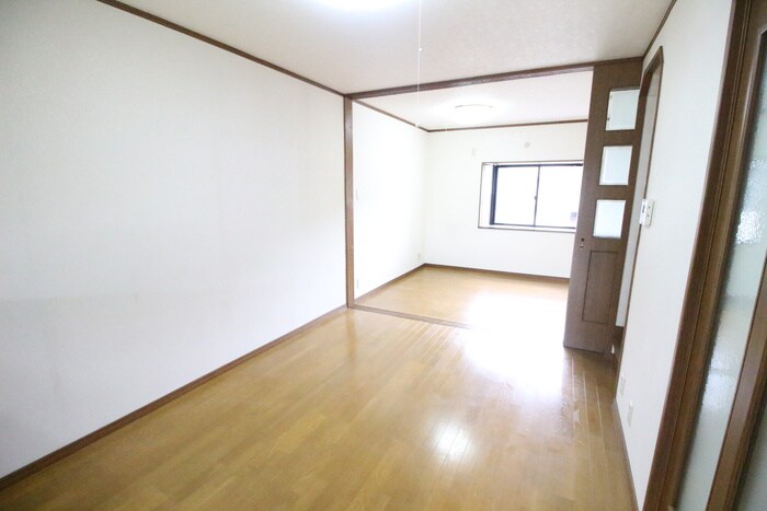 物件内観写真6　(居室)