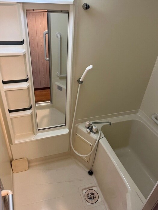 物件内観写真5　(バス／シャワールーム等)