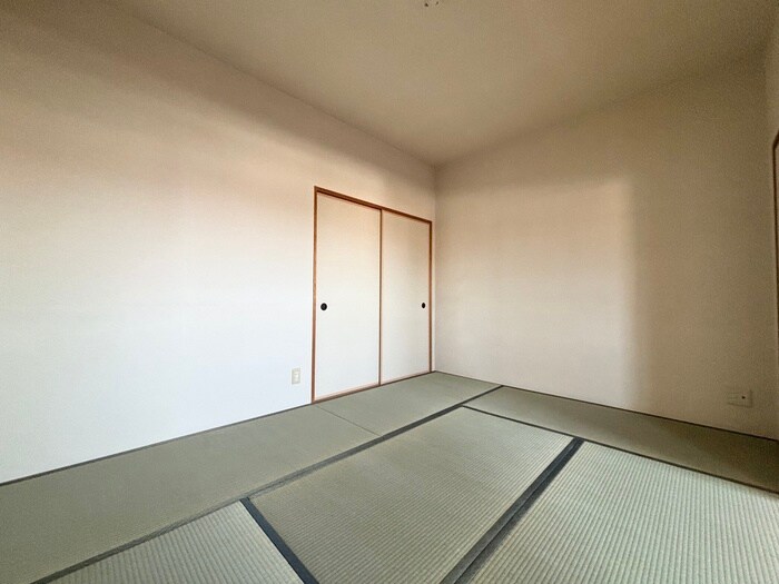 物件内観写真10　(居室)