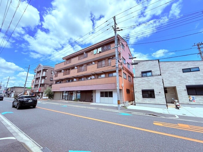 物件外観写真4　(外観写真)