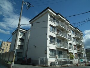 大橋マンションＢ棟外観写真