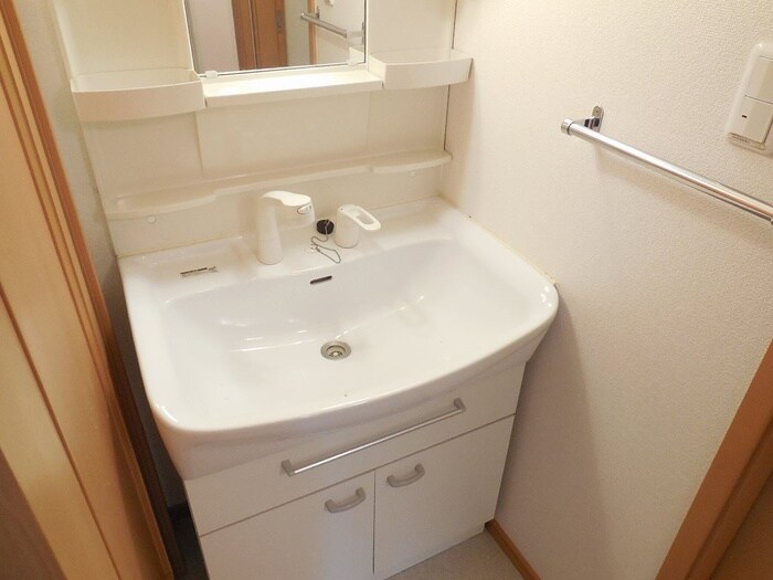 物件内観写真10　(洗面)