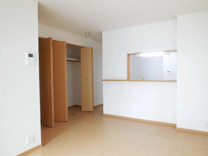 物件内観写真14　(収納)