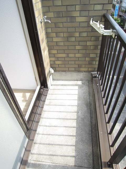 物件内観写真10　(ベランダ・バルコニー)