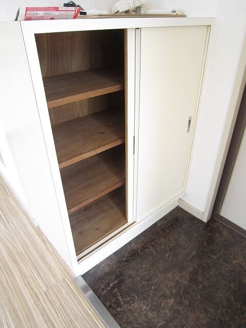 物件内観写真14　(靴箱)