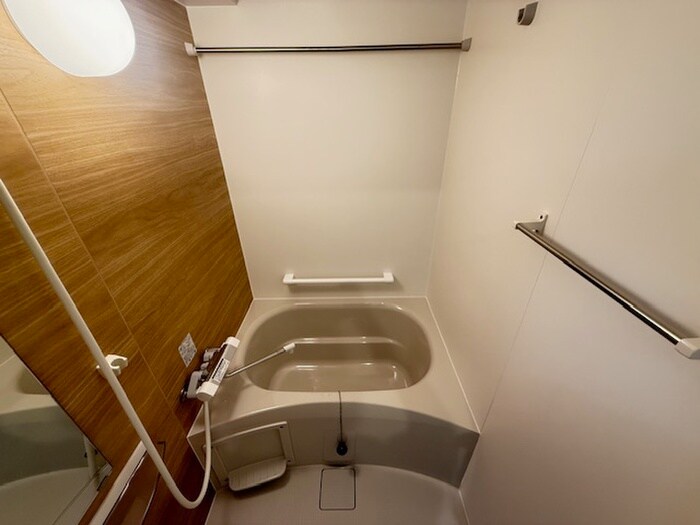 物件内観写真12　(バス／シャワールーム等)