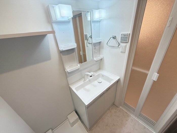 物件内観写真13　(洗面)