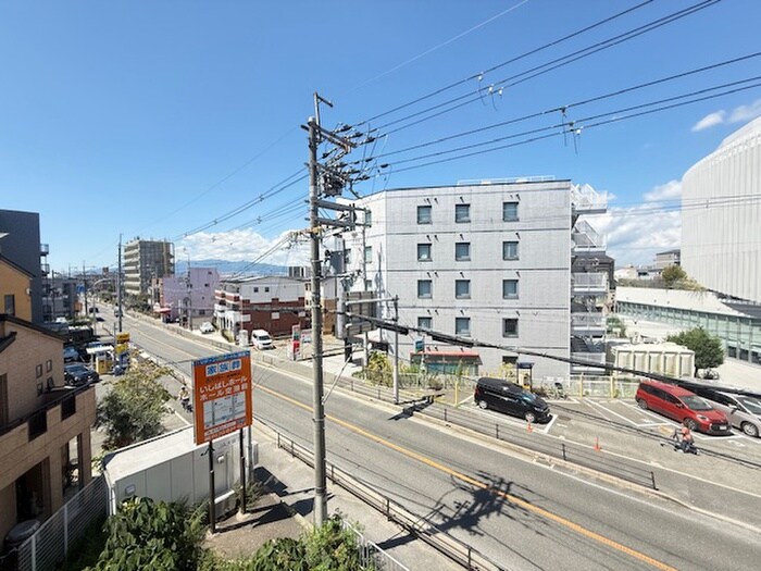 物件内観写真17　(室内からの展望)