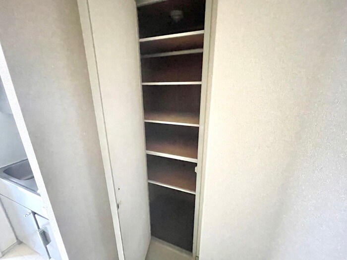 物件内観写真15　(靴箱)