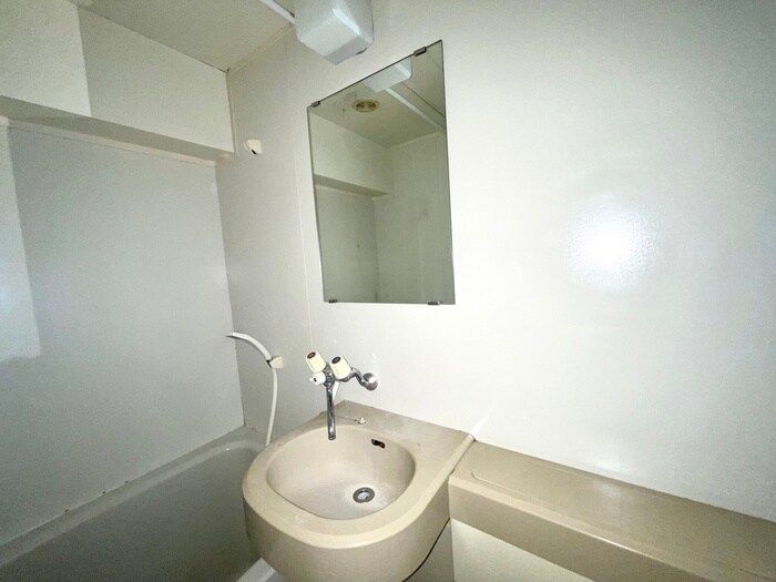 物件内観写真17　(洗面)