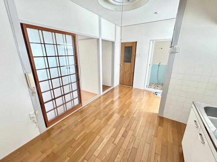 物件内観写真18　(居室)