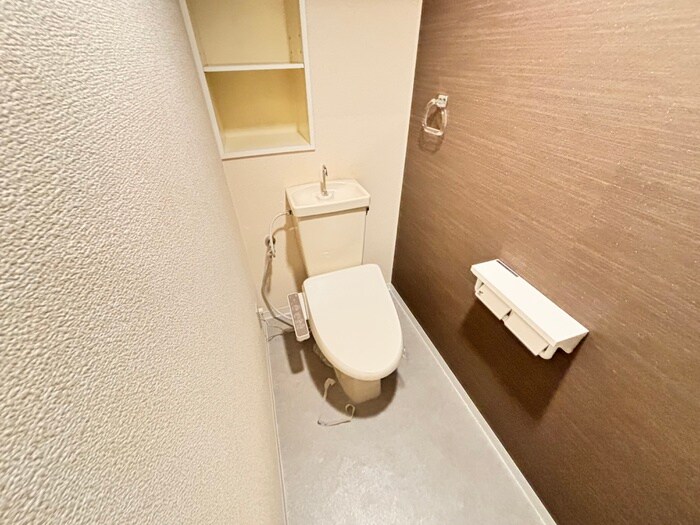 物件内観写真12　(トイレ)