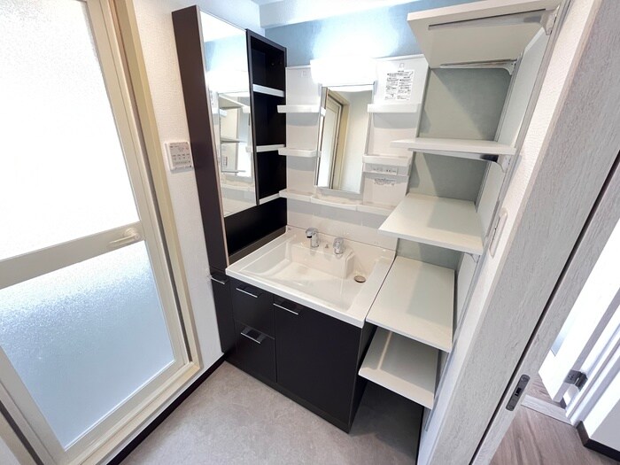 物件内観写真13　(洗面)