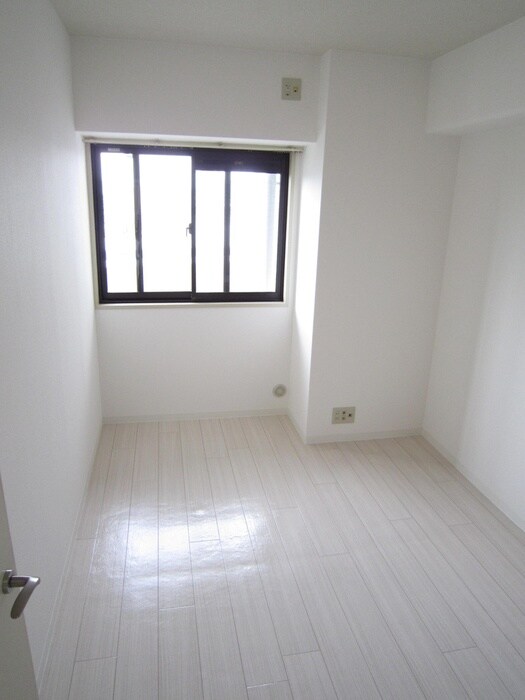 物件内観写真14　(居室)