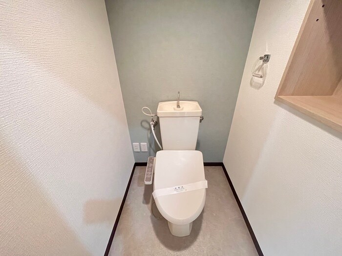 物件内観写真15　(トイレ)