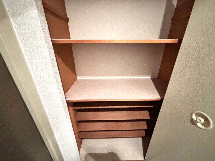 物件内観写真15　(靴箱)