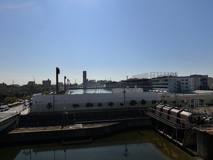 物件内観写真22　(室内からの展望)