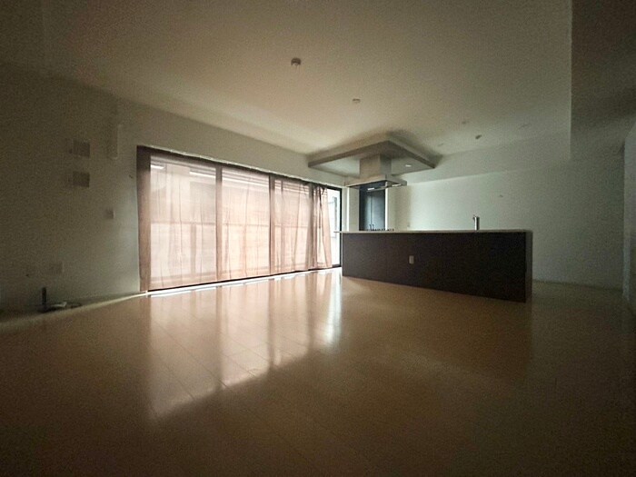 物件内観写真3　(居室)