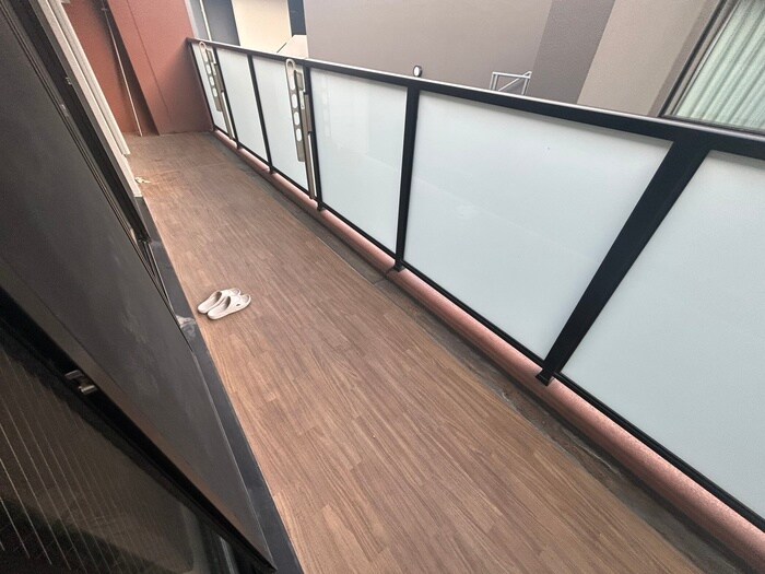 物件内観写真9　(ベランダ・バルコニー)