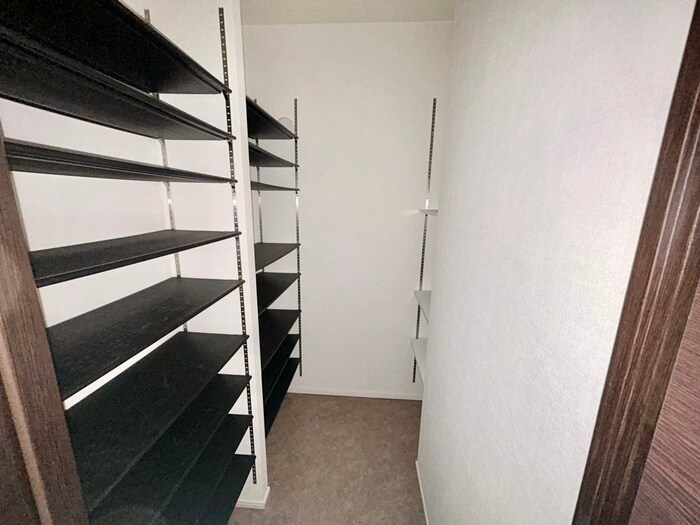 物件内観写真12　(靴箱)