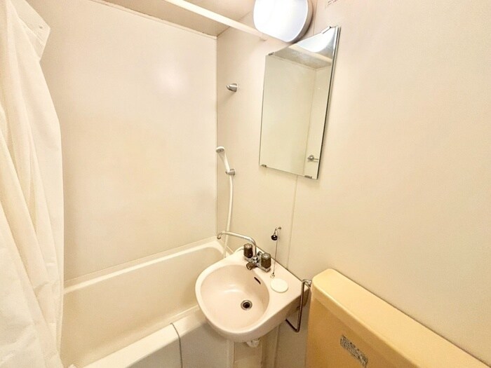 物件内観写真11　(洗面)