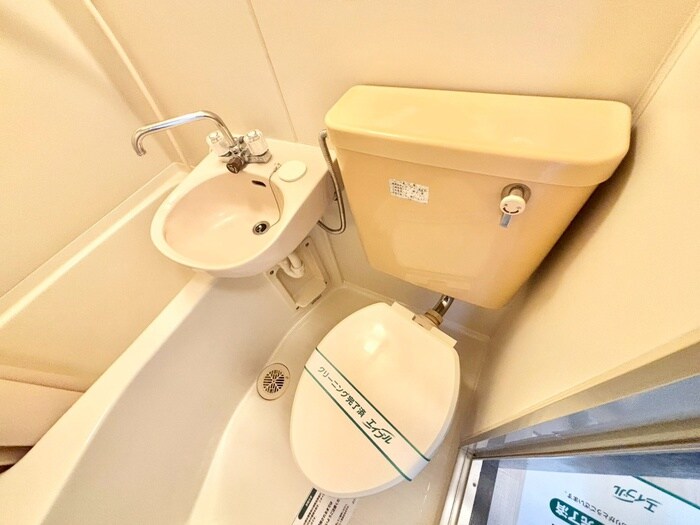 物件内観写真12　(トイレ)