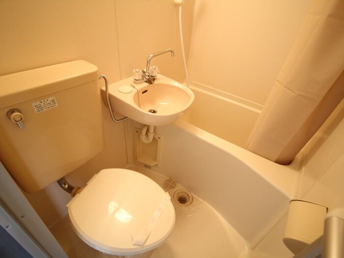 物件内観写真12　(バス／シャワールーム等)