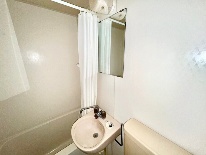 物件内観写真13　(洗面)