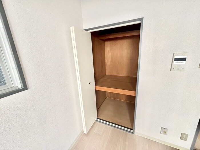 物件内観写真14　(収納)