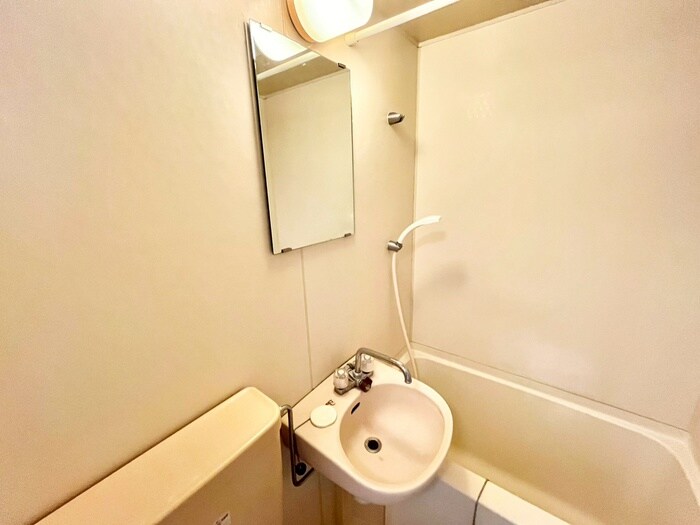 物件内観写真16　(洗面)