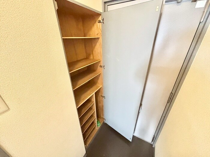 物件内観写真17　(靴箱)