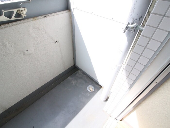 物件内観写真20　(洗濯機置場)