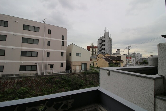 物件内観写真22　(室内からの展望)